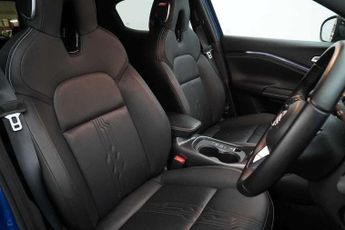 Nissan Juke 1.6 Hybrid Tekna 5dr Auto