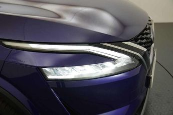 Nissan Qashqai 1.3 DiG-T MH 158 N-Connecta 5dr Xtronic