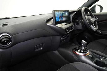 Nissan Juke 1.0 DiG-T N-Connecta 5dr DCT