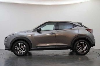 Nissan Juke 1.0 DiG-T N-Connecta 5dr DCT