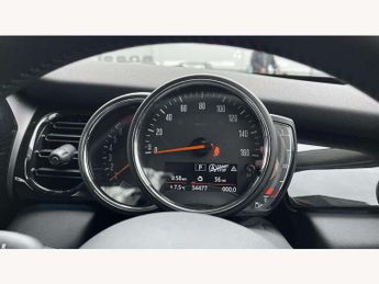 MINI Hatchback 5dr 1.5 Cooper Classic 5dr Auto