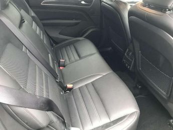 Renault Arkana 1.6 E-Tech full hybrid 145 Engineered 5dr Auto