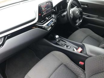 Toyota C-HR 1.8 Hybrid Icon 5dr CVT