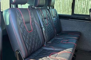 Volkswagen Transporter 2.0 BiTDI 204 Highline Kombi Van DSG