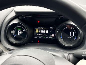 Toyota Yaris 1.5 Hybrid Excel 5dr CVT