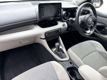 Toyota Yaris 1.5 Hybrid Excel 5dr CVT