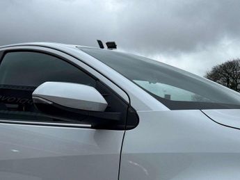 Toyota Yaris 1.5 Hybrid Excel 5dr CVT