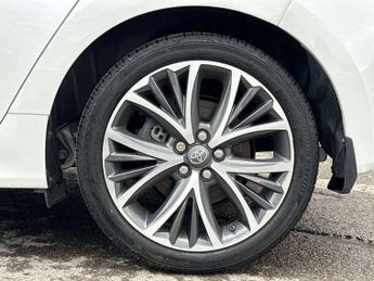 Toyota Yaris 1.5 Hybrid Excel 5dr CVT