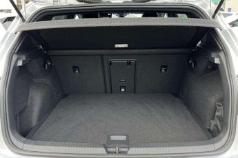 Volkswagen Golf 1.5 eTSI 150 R-Line 5dr DSG
