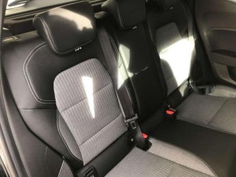 Renault Clio 1.6 E-TECH full hybrid 145 Techno 5dr Auto