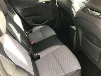 Renault Clio 1.6 E-TECH full hybrid 145 Techno 5dr Auto