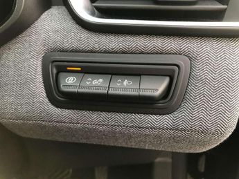 Renault Clio 1.6 E-TECH full hybrid 145 Techno 5dr Auto