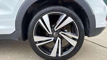 Volkswagen T-Cross 1.0 TSI 110 R-Line 5dr DSG
