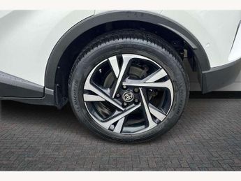Toyota C-HR 1.8 Hybrid Design 5dr CVT