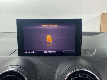 Audi Q2 35 TFSI Black Edition 5dr S Tronic