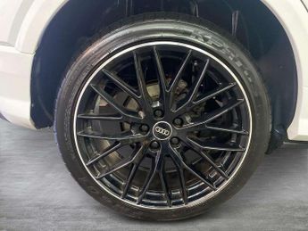 Audi Q2 35 TFSI Black Edition 5dr S Tronic