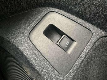 Volkswagen Tiguan 2.0 TDi 150 4Motion SEL 5dr DSG