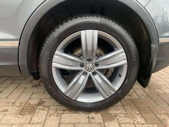 Volkswagen Tiguan 2.0 TDi 150 4Motion SEL 5dr DSG