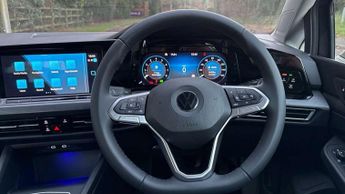 Volkswagen Golf 1.5 eTSI 150 Style 5dr DSG