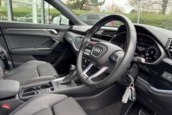 Audi Q3 35 TFSI S Line 5dr S Tronic