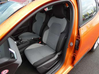 Renault Clio 1.6 E-TECH full hybrid 145 Evolution 5dr Auto