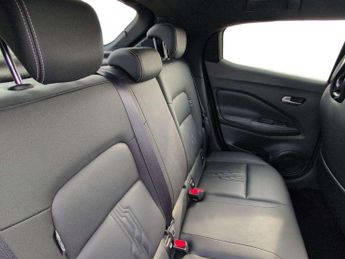 Nissan Juke 1.6 Hybrid Tekna 5dr Auto