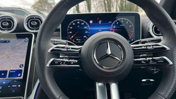 Mercedes-Benz Cle CLE 300 4Matic AMG Line Premium + 2dr 9G-Tronic