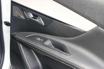 Peugeot 3008 1.6 PureTech 180 GT Premium 5dr EAT8