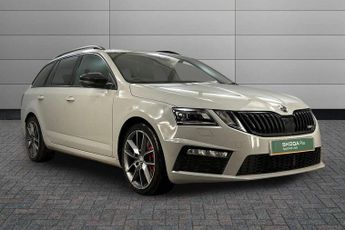 Skoda Octavia 2.0 TSI 245 vRS 5dr [Black Pack]