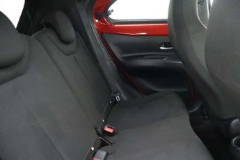 Toyota Aygo X 1.0 VVT-i Edge 5dr Auto