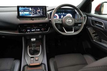 Nissan Qashqai 1.3 DiG-T MH Tekna 5dr