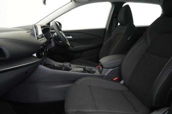 Nissan Qashqai 1.3 DiG-T MH 158 Acenta Premium 5dr Xtronic