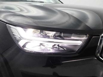 Volvo XC40 2.0 T5 Inscription Pro 5dr AWD Geartronic