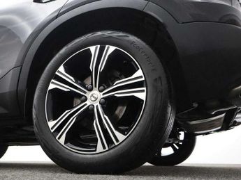 Volvo XC40 2.0 T5 Inscription Pro 5dr AWD Geartronic