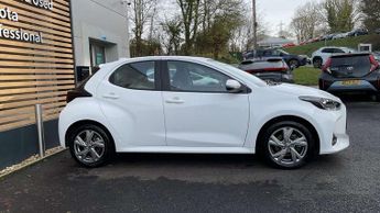 Toyota Yaris 1.5 Hybrid Icon 5dr CVT