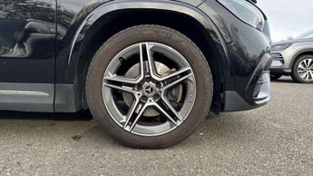 Mercedes-Benz GLA GLA 220d 4Matic AMG Line Premium 5dr Auto