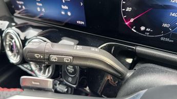 Mercedes-Benz GLA GLA 220d 4Matic AMG Line Premium 5dr Auto