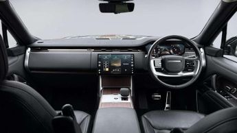 Land Rover Range Rover 3.0 D300 HSE 4dr Auto