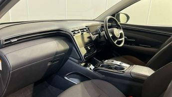 Hyundai Tucson 1.6 TGDi Hybrid 230 SE Connect 5dr 2WD Auto