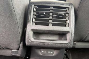 Volkswagen Golf 1.5 eTSI 150 Life 5dr DSG