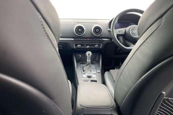 Audi A3 35 TFSI Black Edition 5dr S Tronic