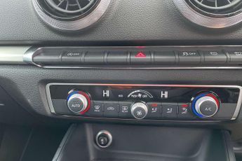 Audi A3 35 TFSI Black Edition 5dr S Tronic