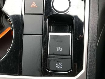 Volkswagen Touareg 3.0 V6 TDI 4Motion R-Line 5dr Tip Auto