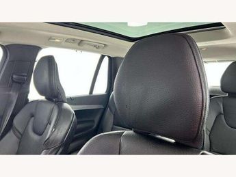 Volvo XC90 2.0 B5D [235] Plus Dark 5dr AWD Geartronic