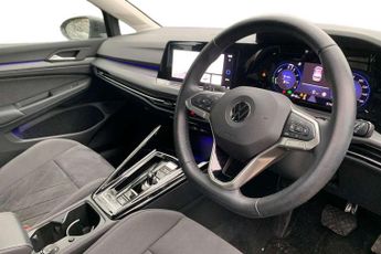 Volkswagen Golf 1.4 TSI eHybrid Style 5dr DSG