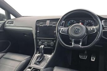 Volkswagen Golf GTE 1.4 TSI GTE Advance 5dr DSG