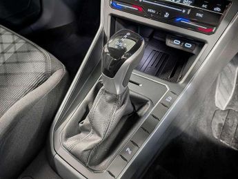 Volkswagen Polo 1.0 TSI R-Line 5dr DSG