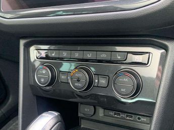 Volkswagen Tiguan 2.0 TDi 150 R-Line Tech 5dr DSG