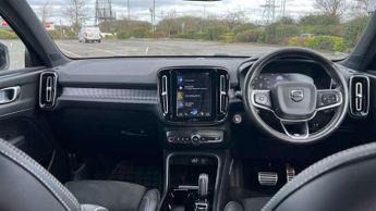 Volvo XC40 2.0 D4 [190] R DESIGN Pro 5dr AWD Geartronic