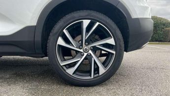 Volvo XC40 2.0 D4 [190] R DESIGN Pro 5dr AWD Geartronic